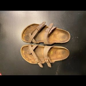 mayari birkenstock’s